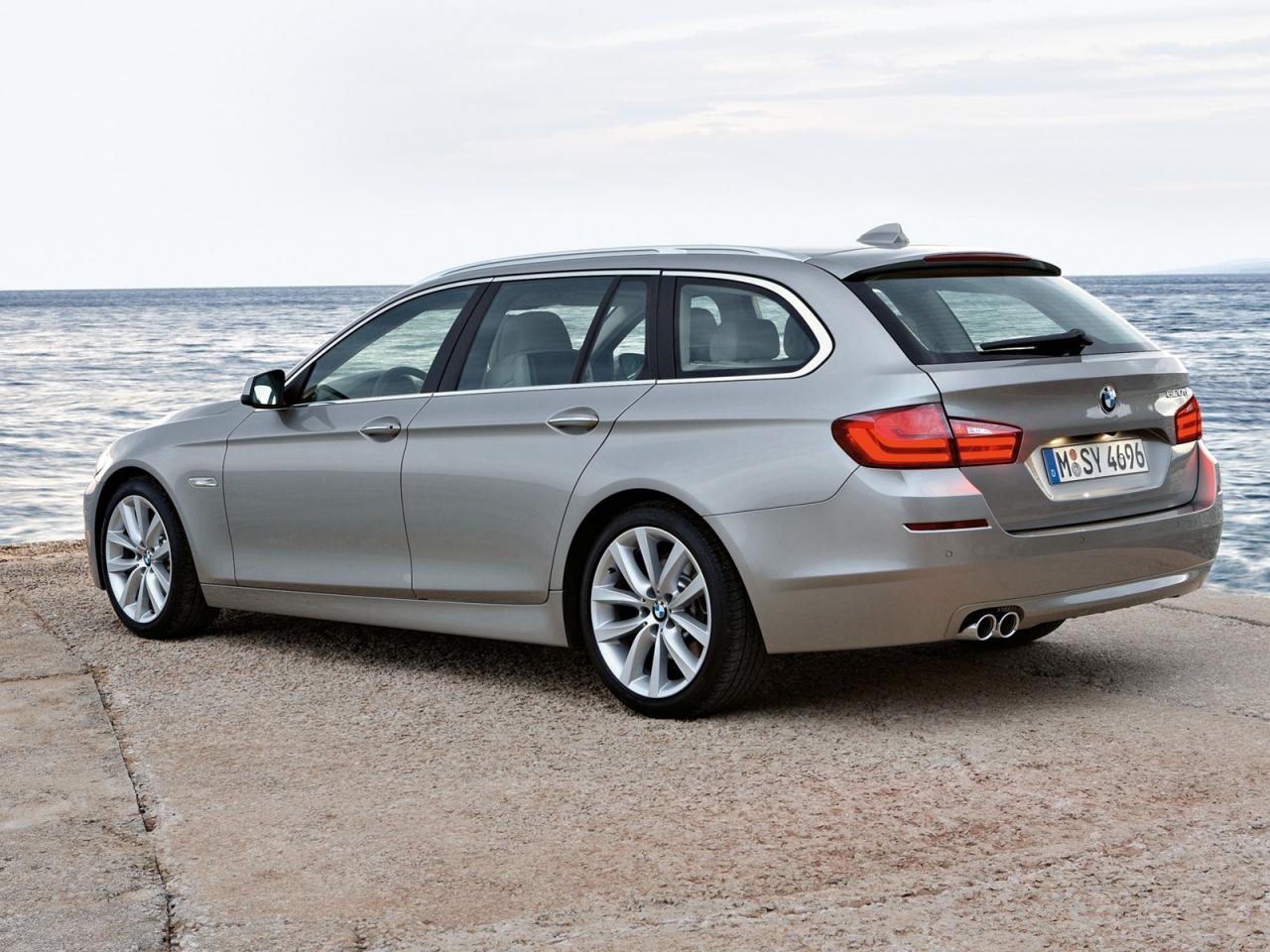 обои BMW 5 Серии Touring 2011 фото