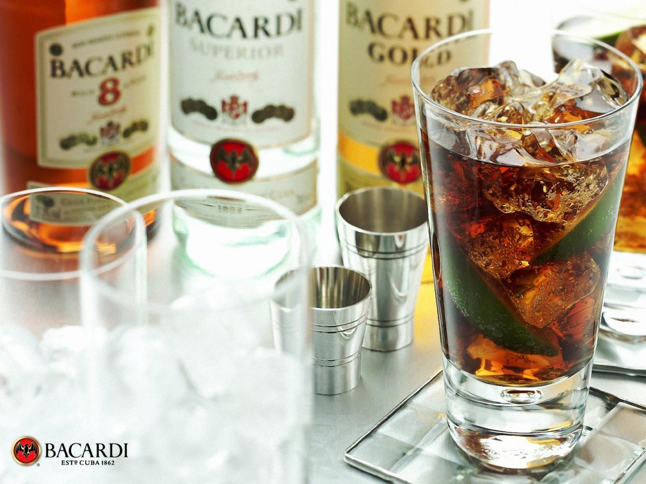 обои Коктейль из Bacardi фото