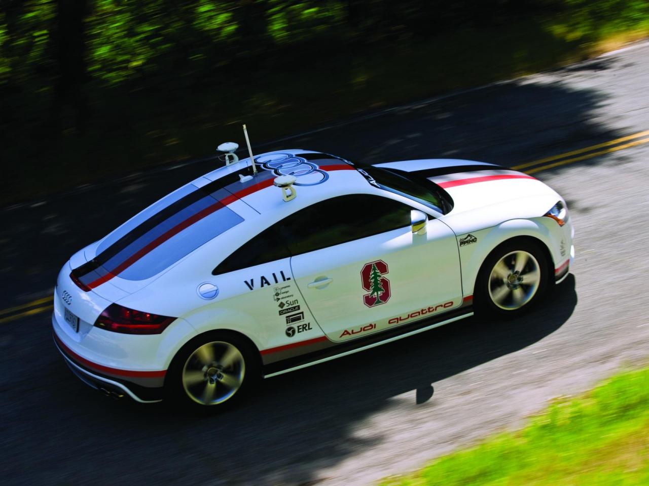 обои 2011 Audi Autonomous TTS Pikes Peak wood фото