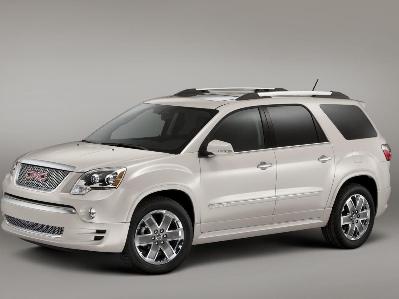 обои 2011 GMC Acadia беленький фото