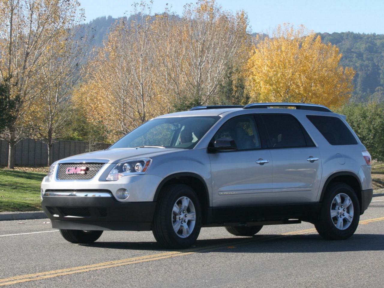 обои 2011 GMC Acadia осень фото