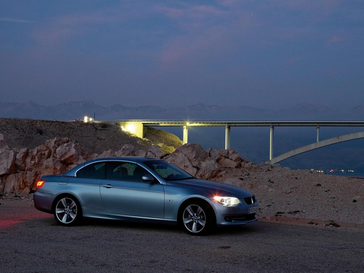 обои 2011 BMW 3 Series мост фото
