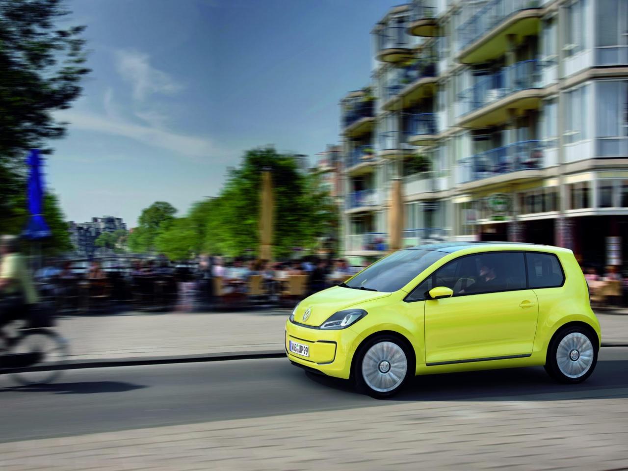 обои 2010 Volkswagen E-Up Concept катаються фото