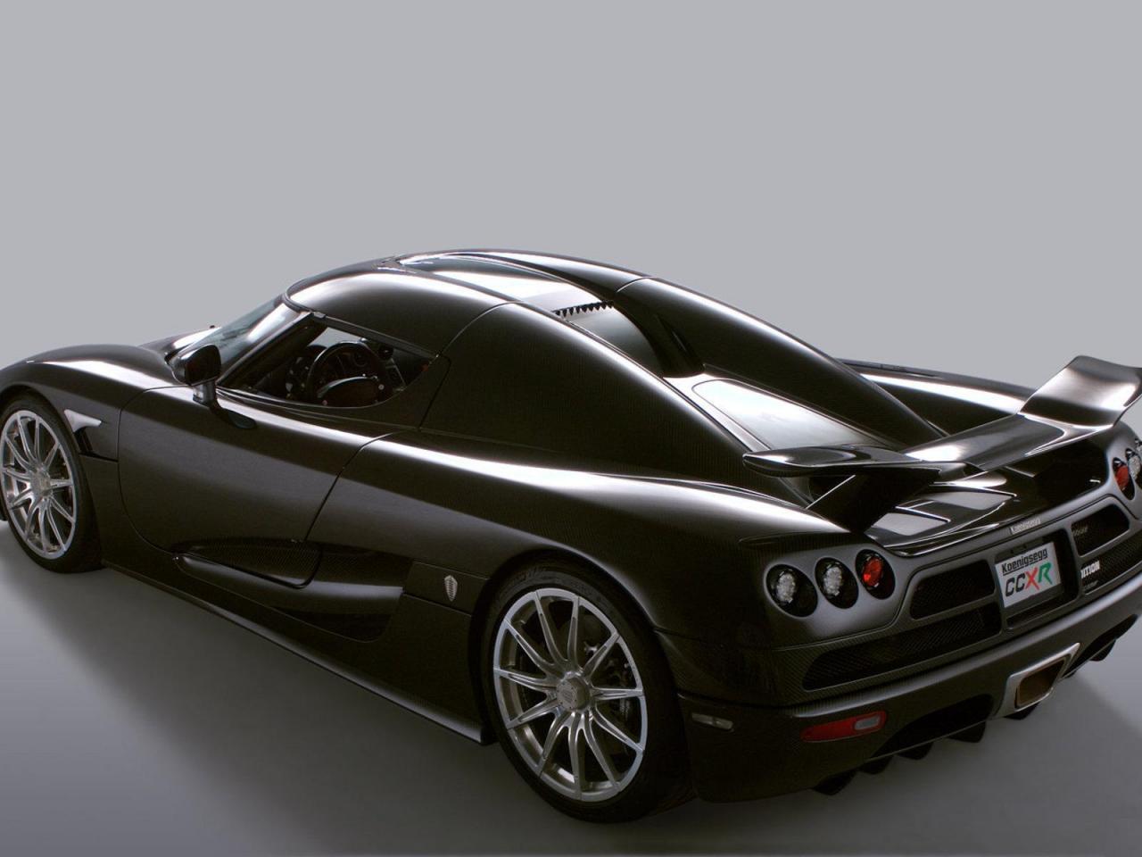 обои 2008  Koenigsegg CCXR Edition боком фото