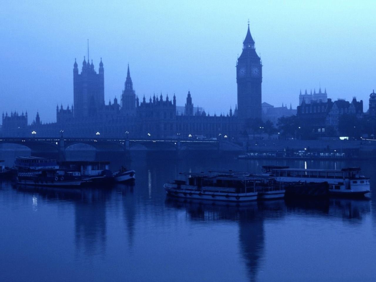 обои Лондон в тумане фото