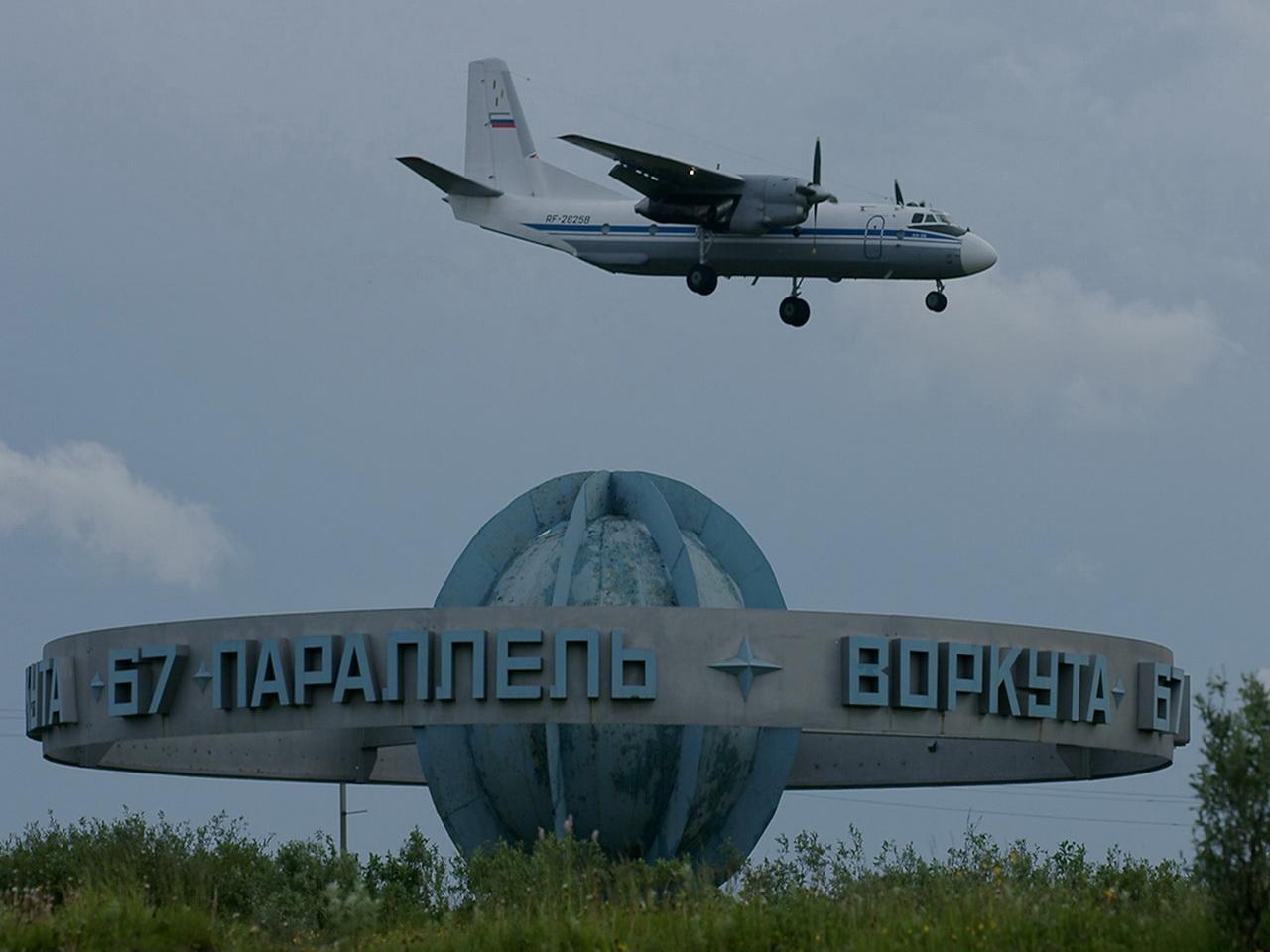 обои Самолет над Воркутой фото