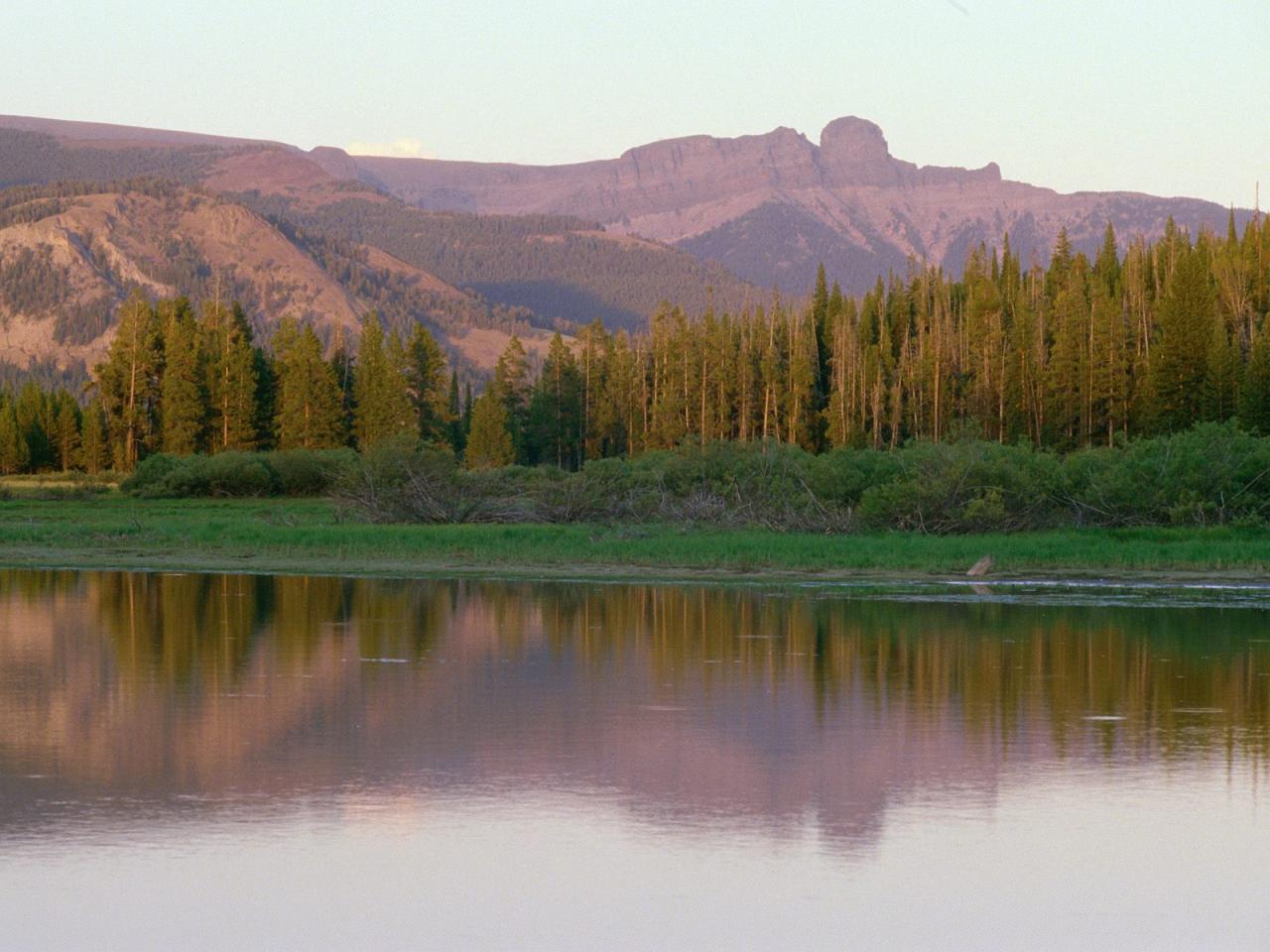обои Йеллоустонское озеро фото