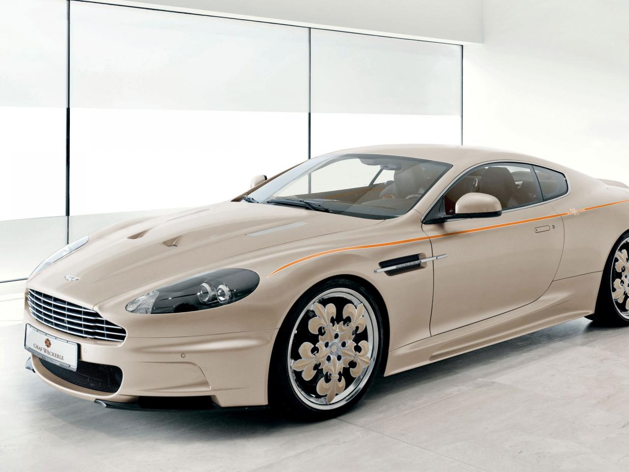 обои Красавец Aston martin фото