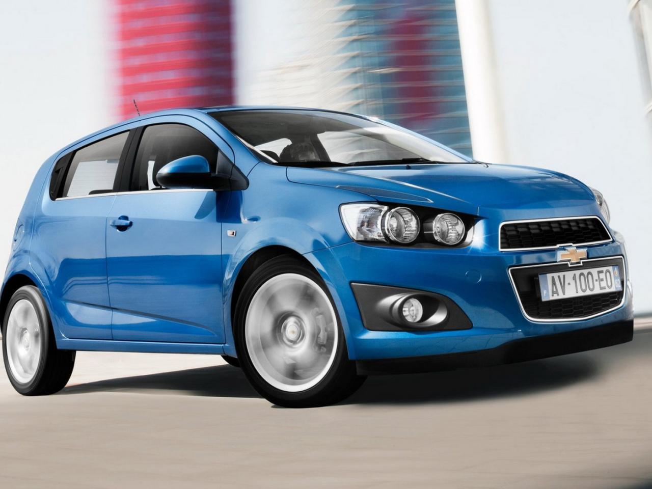 обои Синий Chevrolet-Aveo 2011 фото