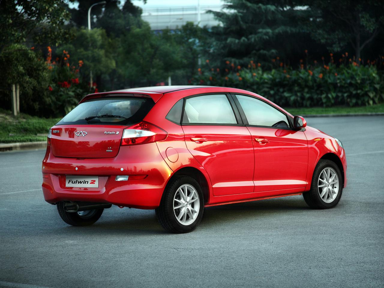 обои Chery Fulwin 2 Hatchback красный фото