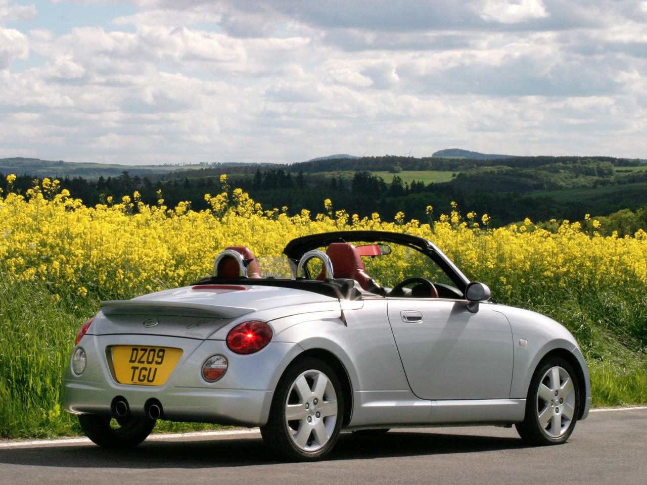 обои Daihatsu Copen UK-spec сзади фото