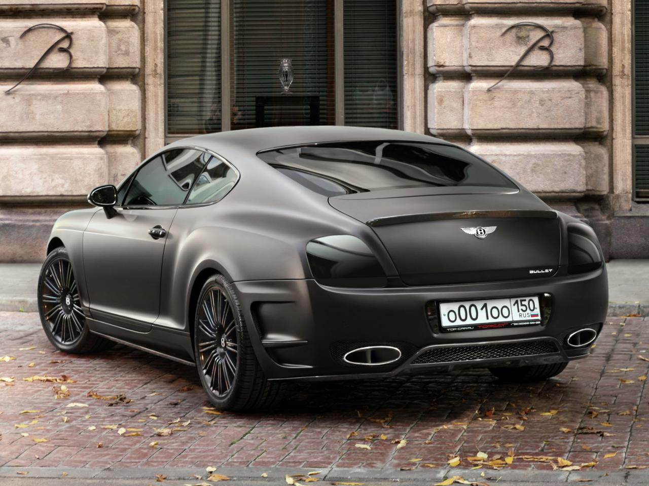 обои TopCar Bentley Continental GT Bullet сзади у дома фото