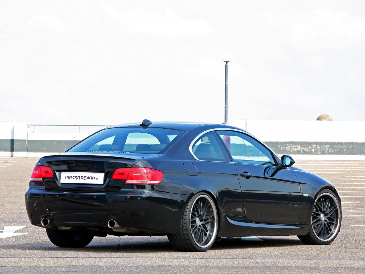 обои MR Car Design BMW 335i Black Scorpion (E92) зад фото