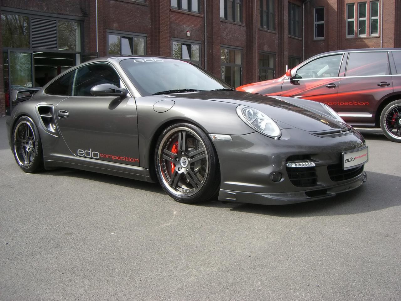 обои Edo Competition Porsche 911 Turbo Shark (997) стоянка фото