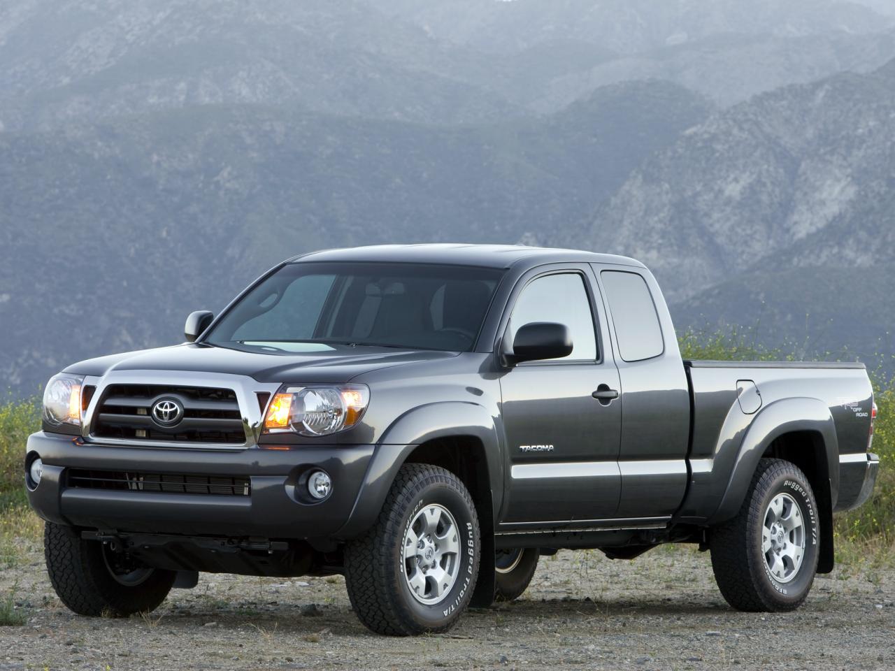 обои TRD Toyota Tacoma Access Cab Off-Road Edition перед фото