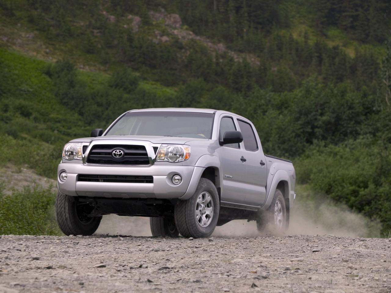 обои TRD Toyota Tacoma Double Cab Off-Road Edition пыль фото