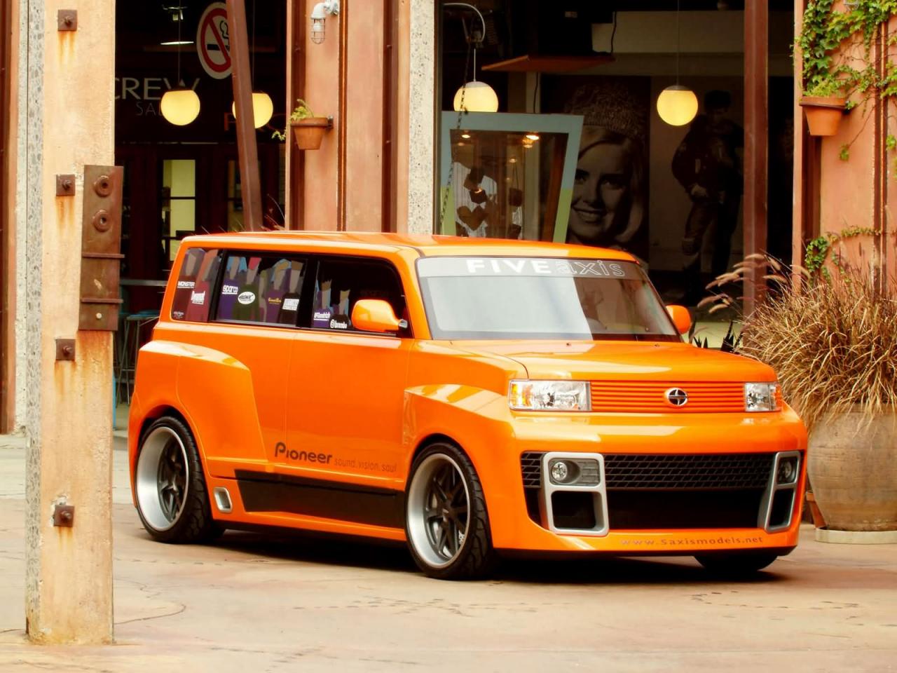 обои Five Axis Scion xB DJ Widebody Concept вид спереди фото