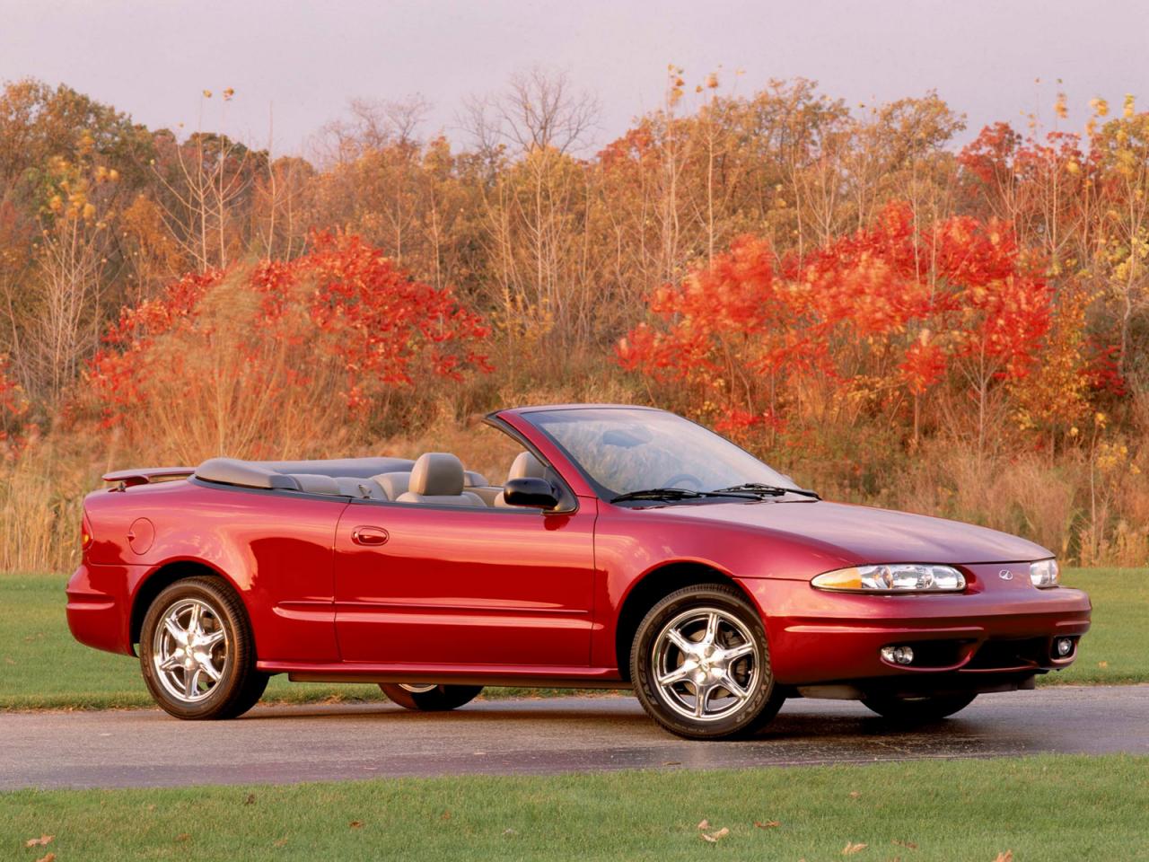 обои Oldsmobile Alero Convertible Concept перед фото