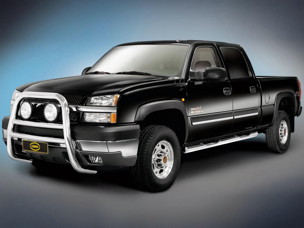 обои Cobra Chevrolet Silverado перед фото