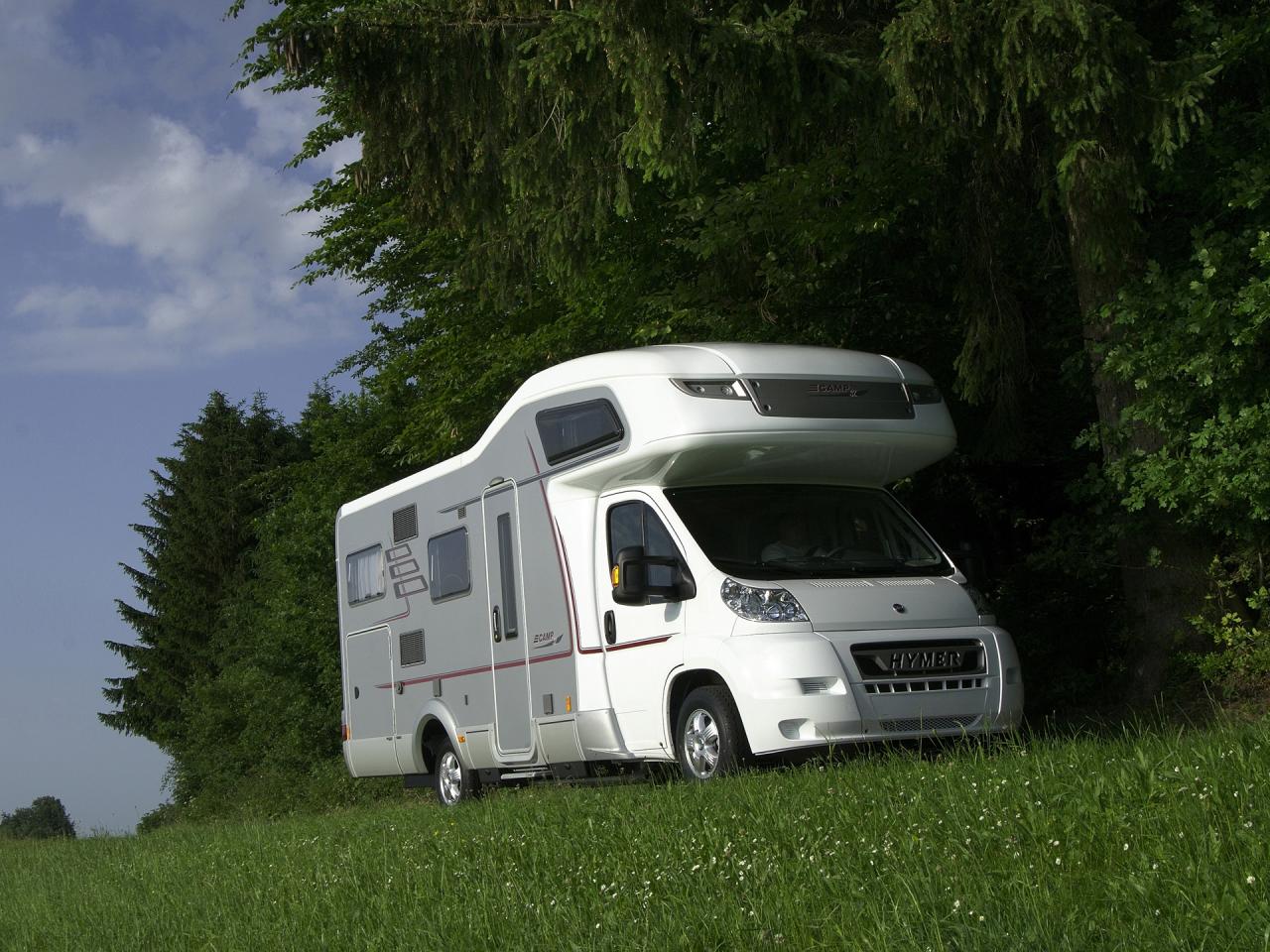 обои Hymer Camp SL трава фото