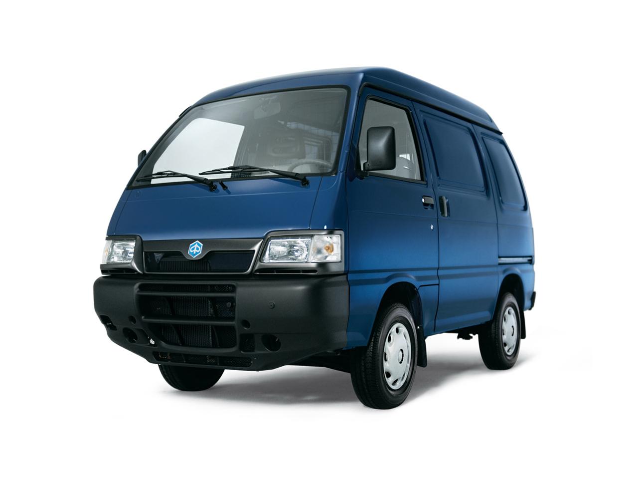 обои Piaggio Porter Electric Panel Van перед фото