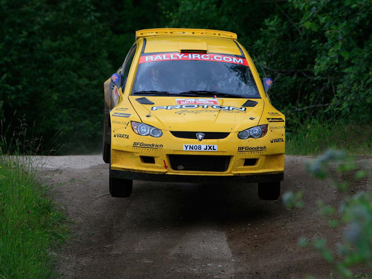 обои Proton Satria Neo S2000 прыжок фото