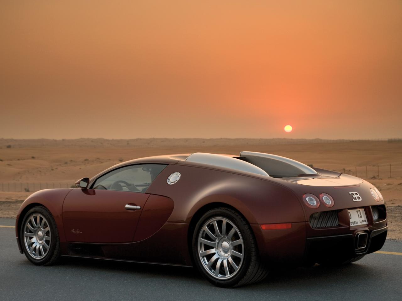 обои Bugatti Veyron 2005–11 солнце фото