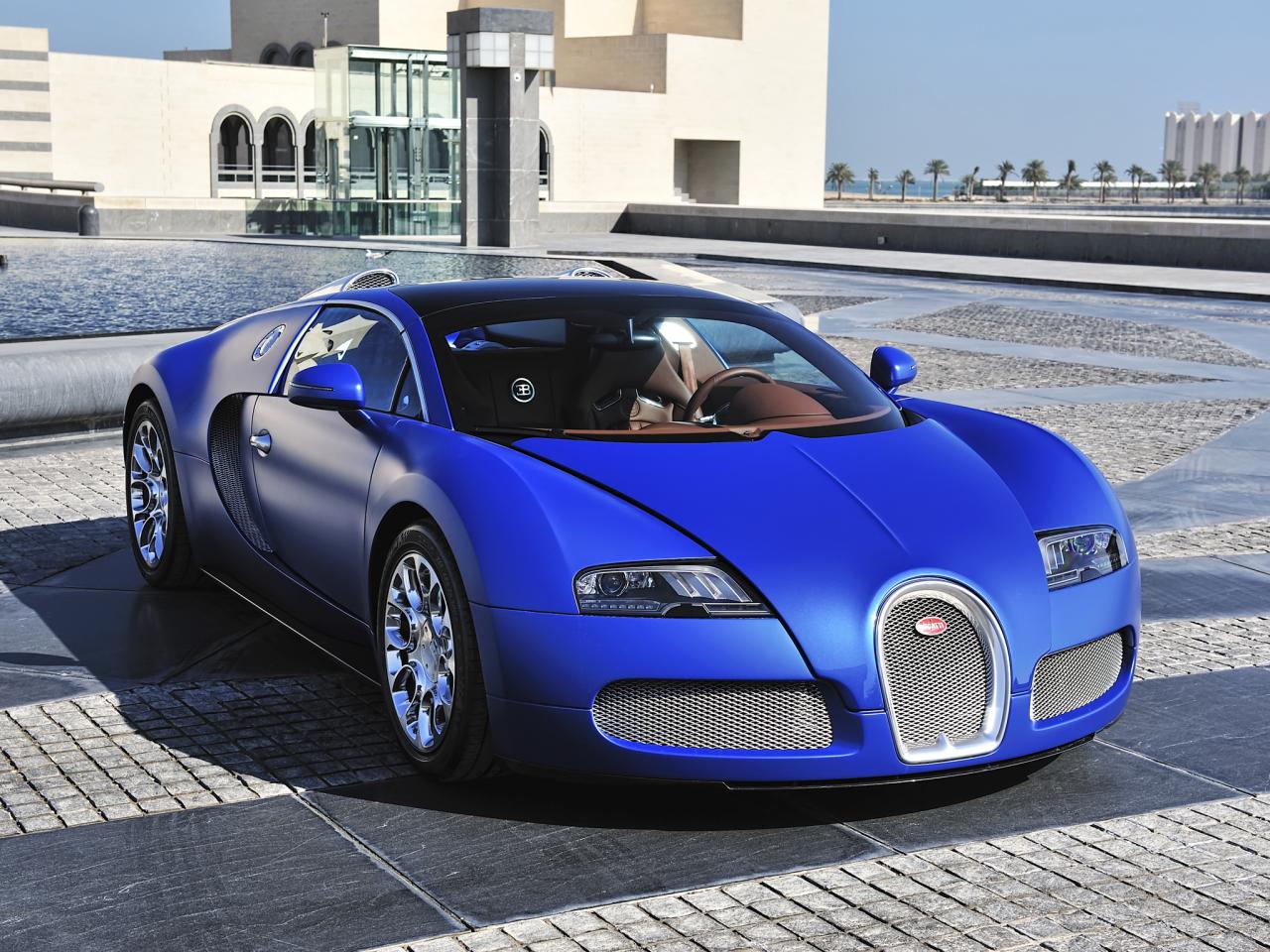 обои Bugatti Veyron Grand Sport Roadster спереди фото