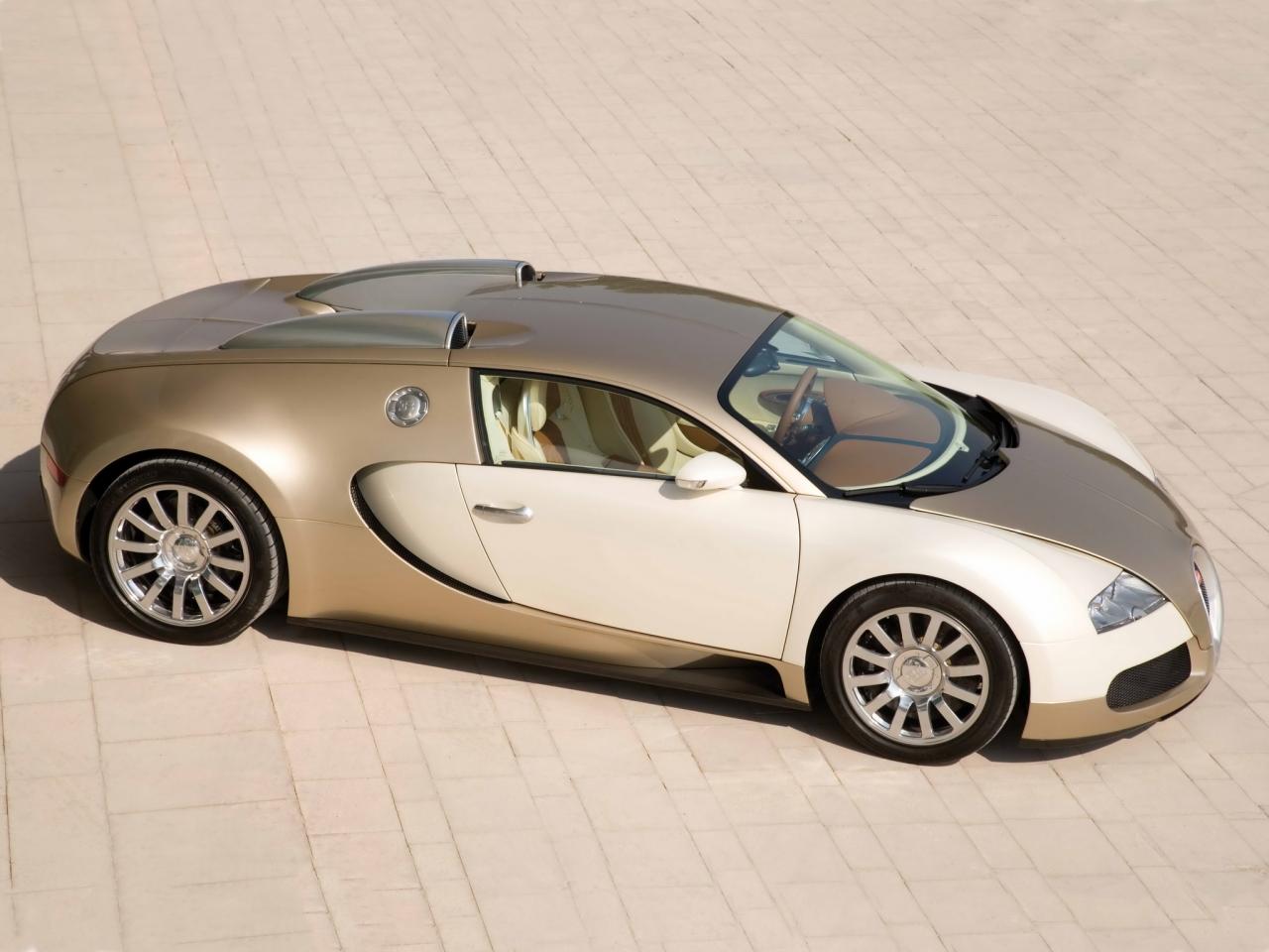 обои Bugatti Veyron Gold Edition красавица фото