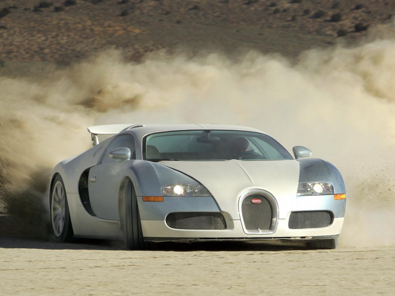 обои Bugatti Veyron US-spec 2005–11 пыль фото