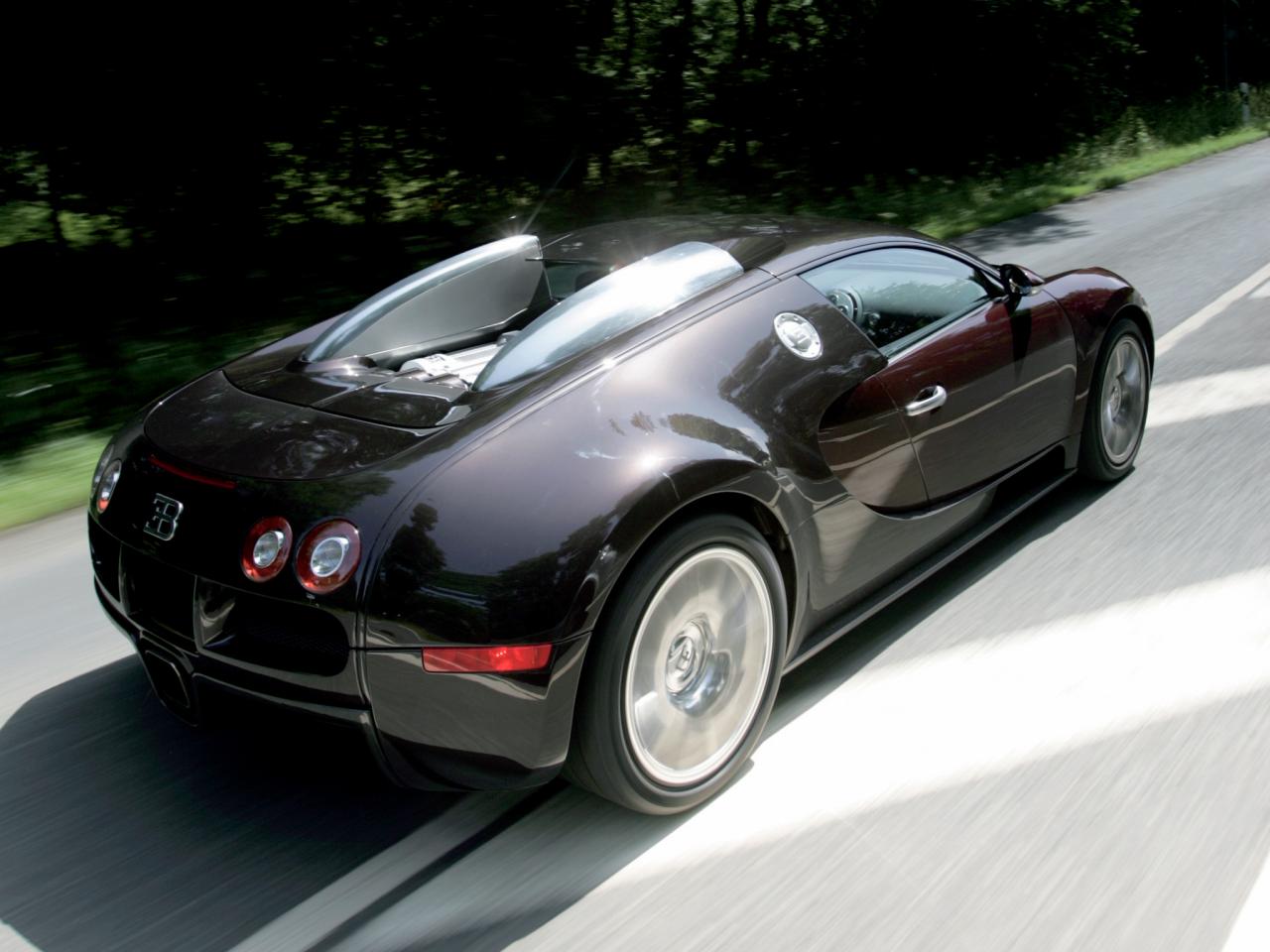 обои Bugatti Veyron US-spec 2005–11 скорость фото