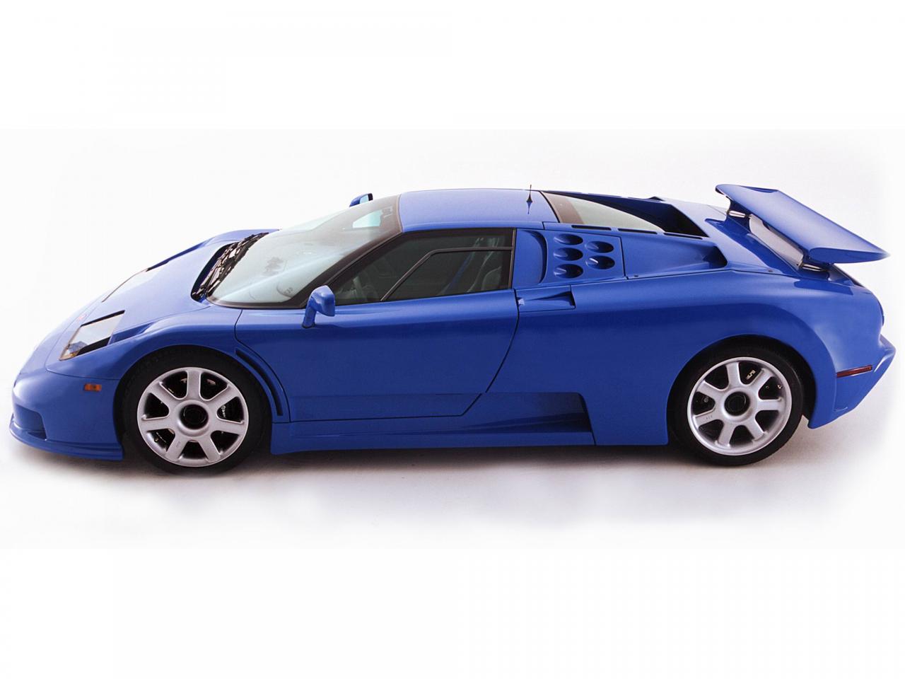 обои Bugatti EB110 SS Dauer Supersport сбоку фото