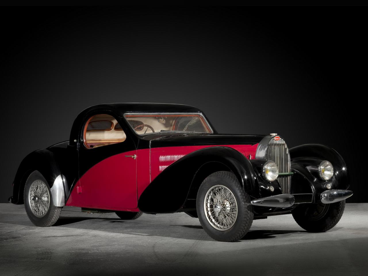 обои Bugatti Type 57C Atalante черный фото