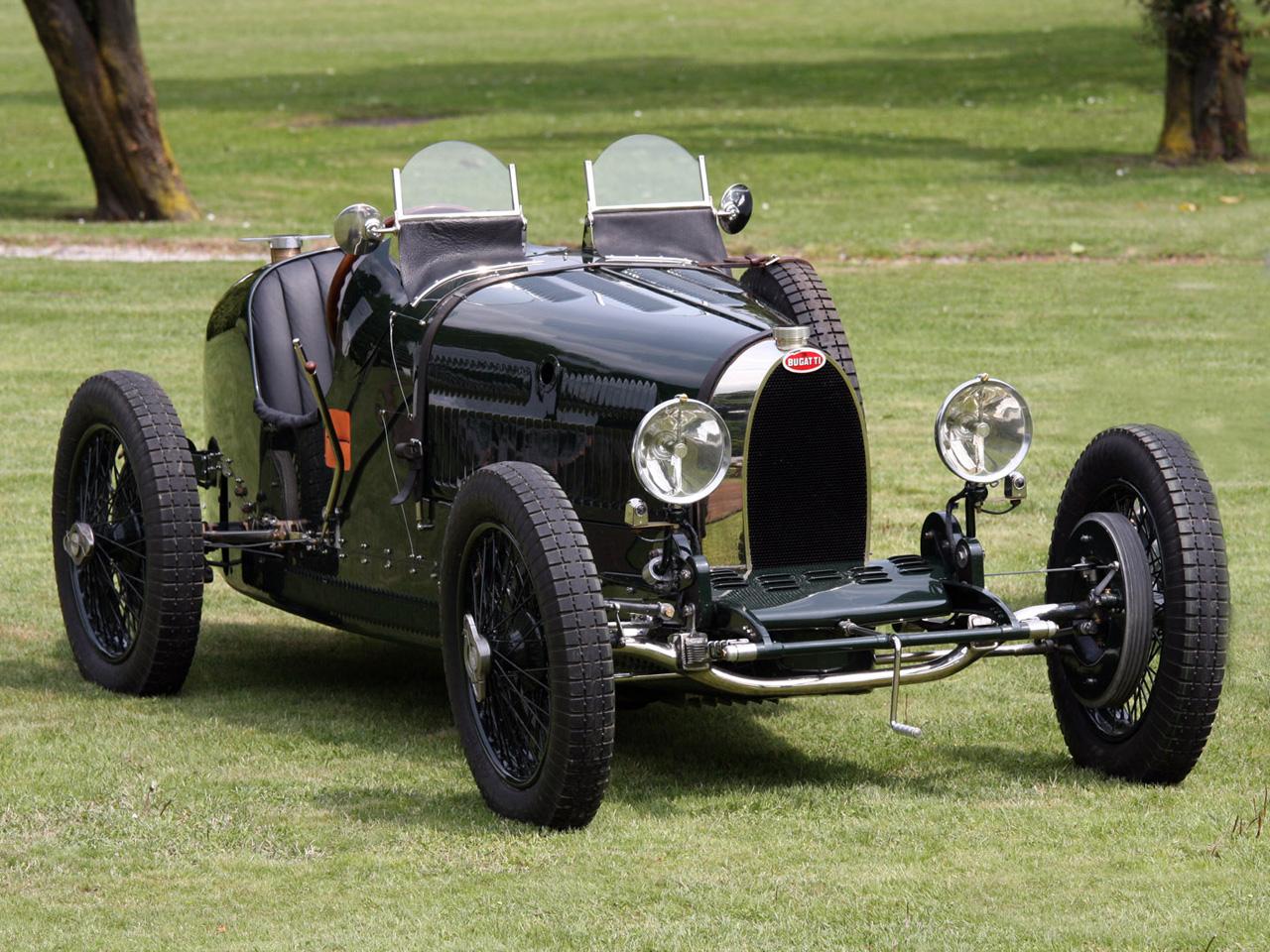 обои Bugatti Type 37A черный фото