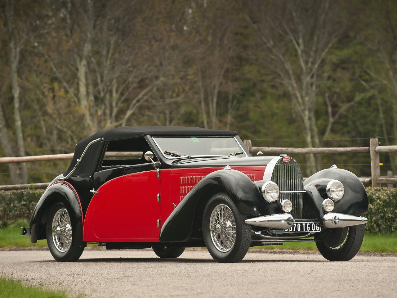 обои Bugatti Type 57C Gangloff Aravis Cabriolet сбоку фото