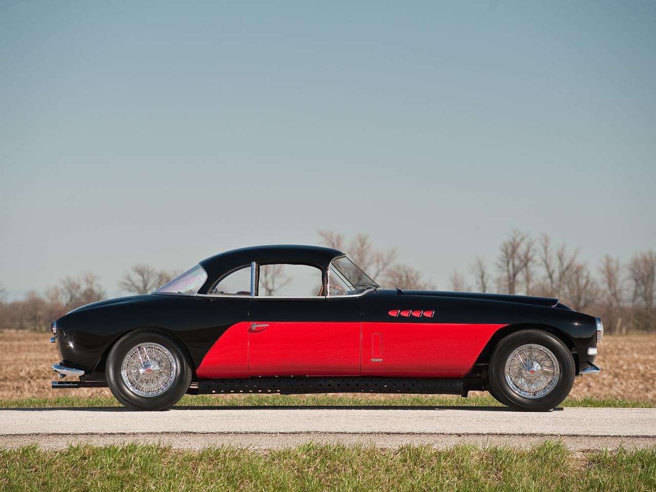обои Bugatti Type 101 Coupe черно-красный фото