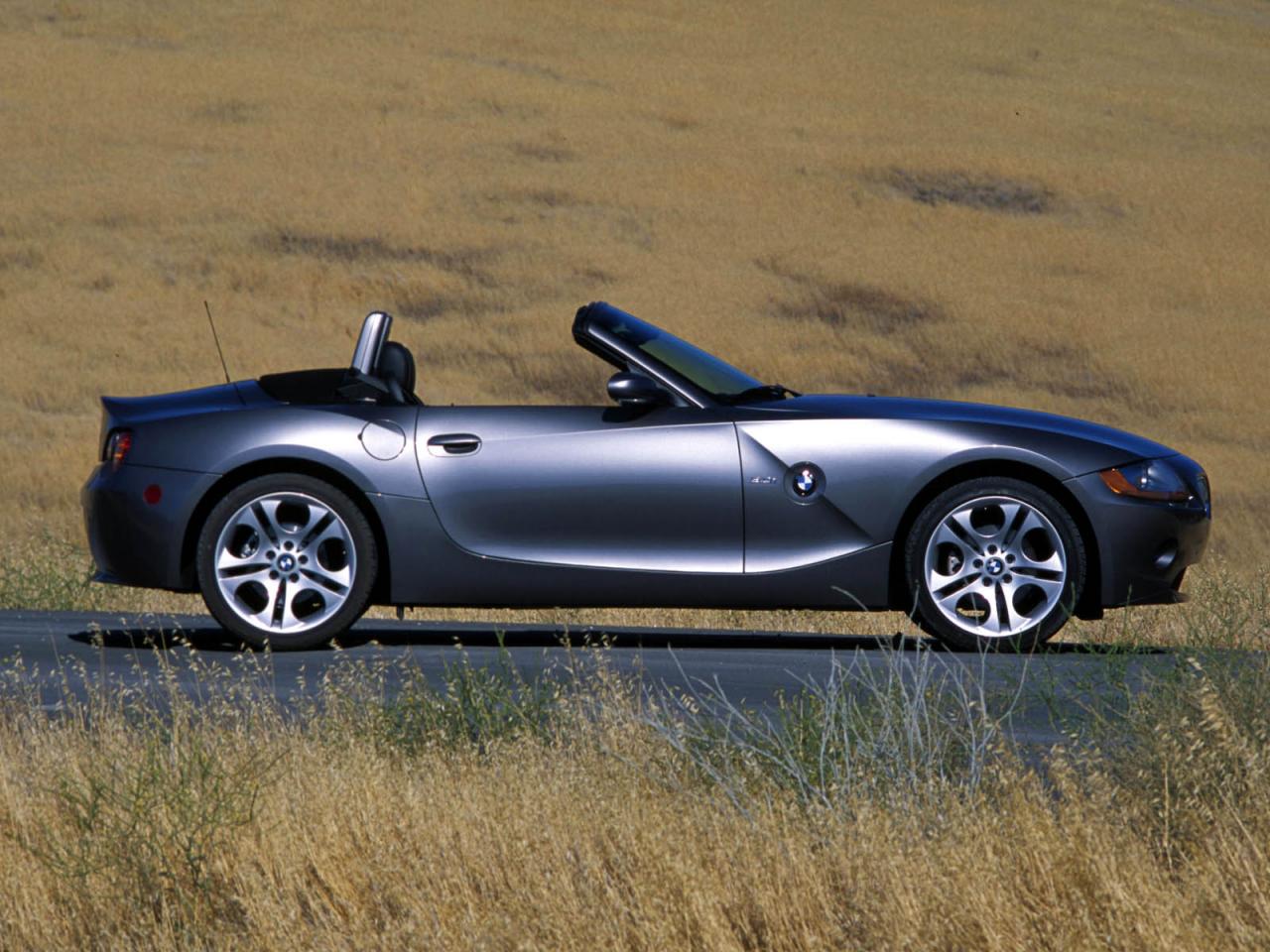 обои BMW Z4 УРОЖАЙ фото