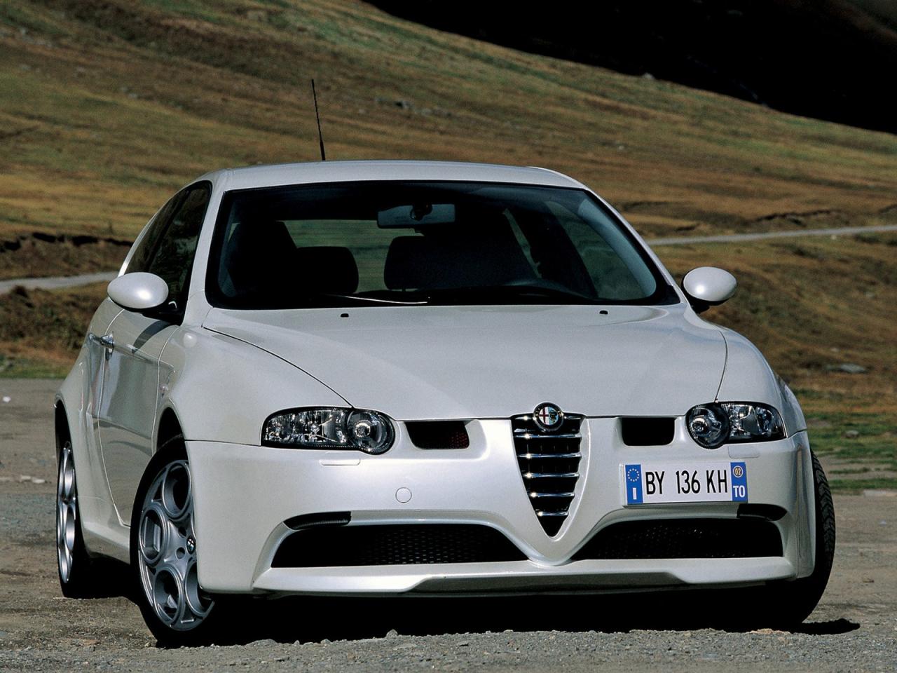 обои ALFA ROMEO 147 G БРЕНД фото