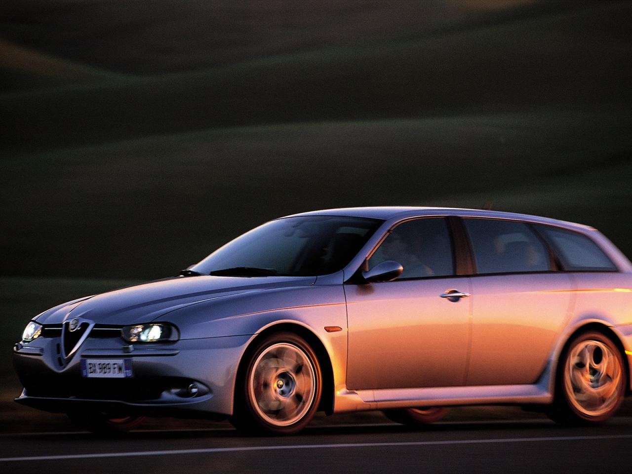 обои ALFA ROMEO 156 G ТЕМНЫЙ ФОН фото