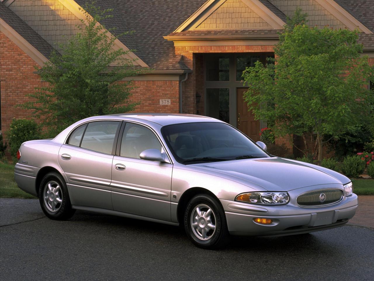 обои Buick LeSabre 1999 бок фото