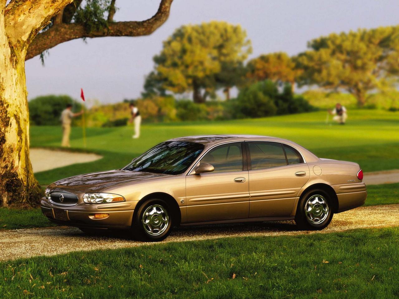 обои Buick LeSabre 1999 трава фото