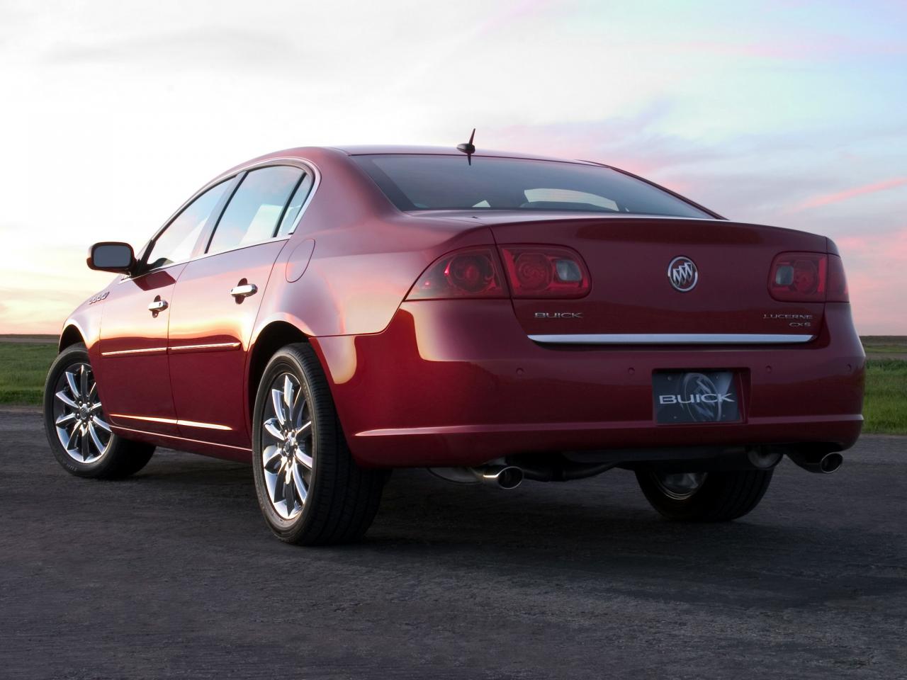 обои Buick Lucerne CXS 2006 сзади фото