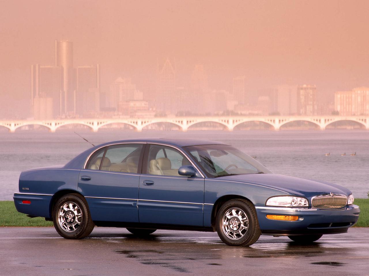 обои Buick Park Avenue Ultra 1997 мост фото