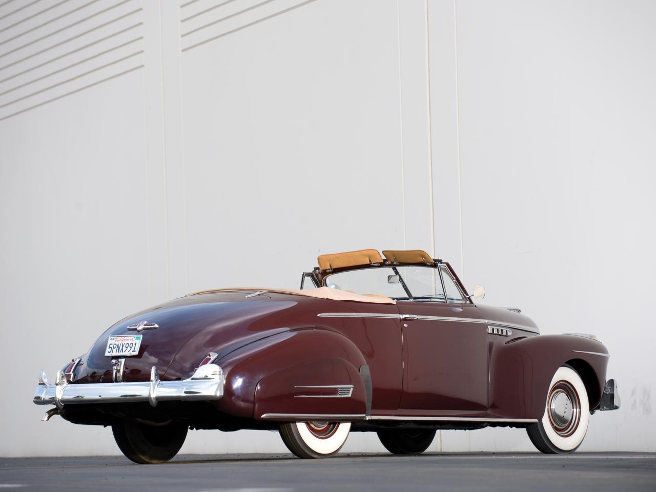 обои Buick Super Convertible Coupe (56C) 1941 зад фото