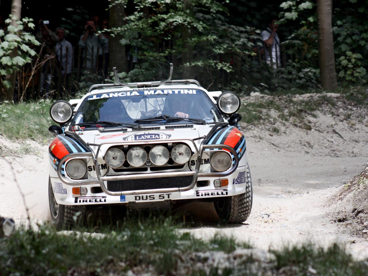 обои Lancia Rally 037 Gruppe B 1982 сила фото