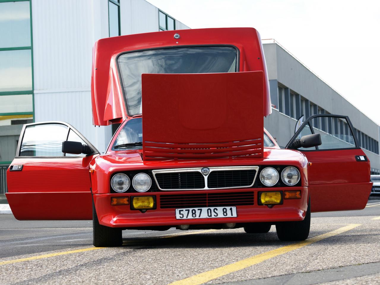 обои Lancia Rally 037 Stradale 1982 капот фото