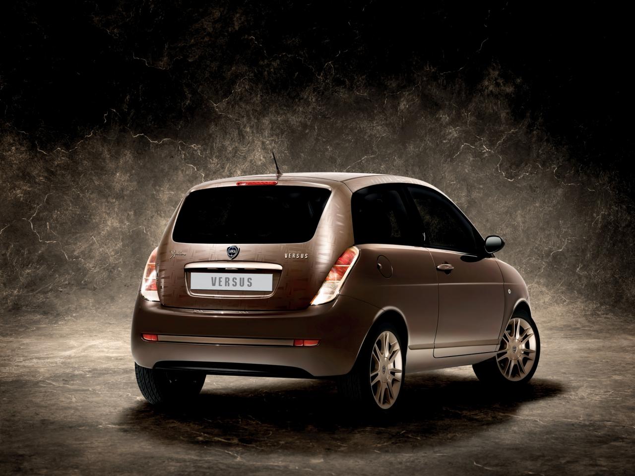 обои Lancia Ypsilon Versus 2009 зад фото