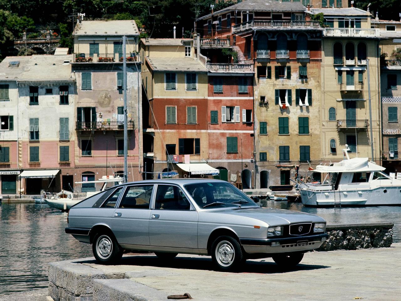 обои Lancia Gamma Berlina (1 Serie) 1976 милая фото