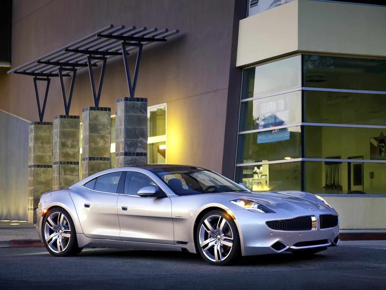 обои Fisker Karma EVer 2011 дом фото