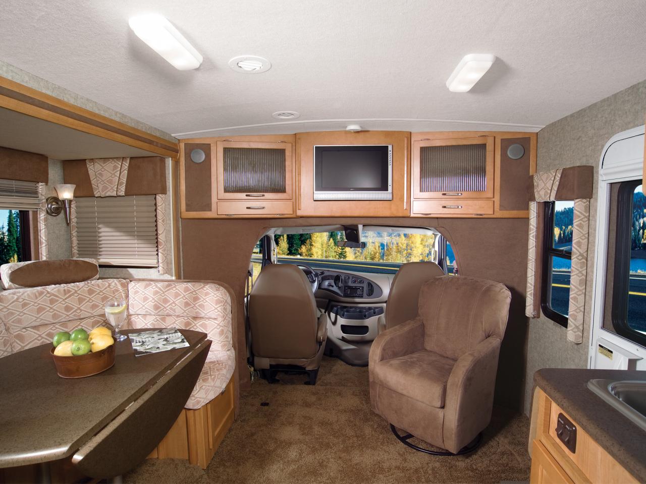 обои Winnebago Itasca Cambria 2008 кухня фото